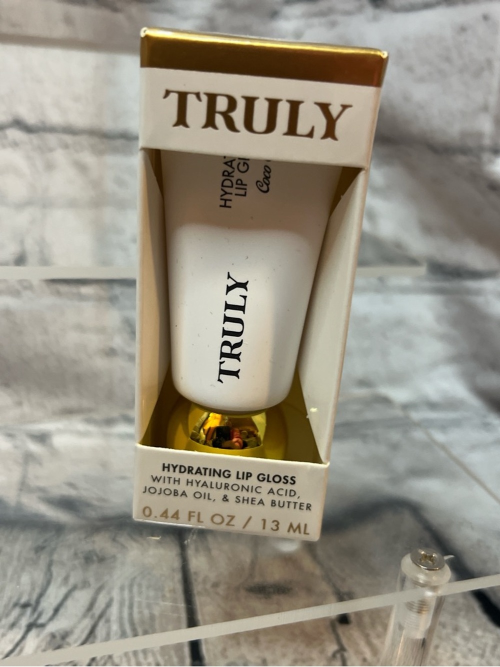 👄 TRULY Hydrating Lip Gloss - Coco Cloud